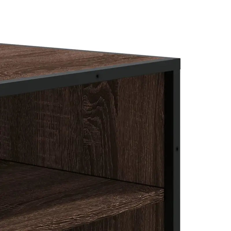 Elegante schoenenkast met bewerkt hout voor een opgeruimde entree - Schoenenrekken