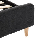 Elegante slaapkamer met klassiek bedframe en gepoedercoat stalen poten - Bedden & bedframes