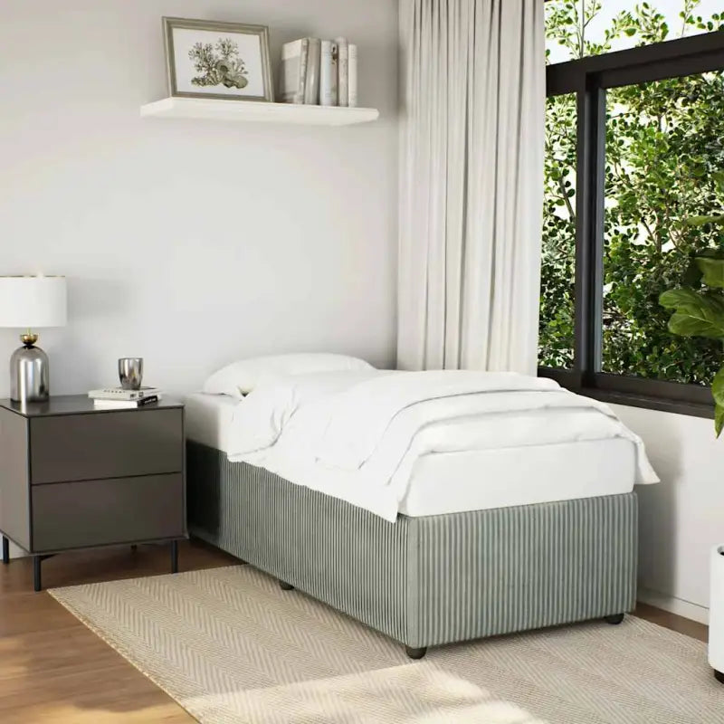 Fluweel bedframe voor een comfortabele en warme slaapkamer sfeer - Lichtgrijs / 100 x 200 cm - Bedden & bedframes