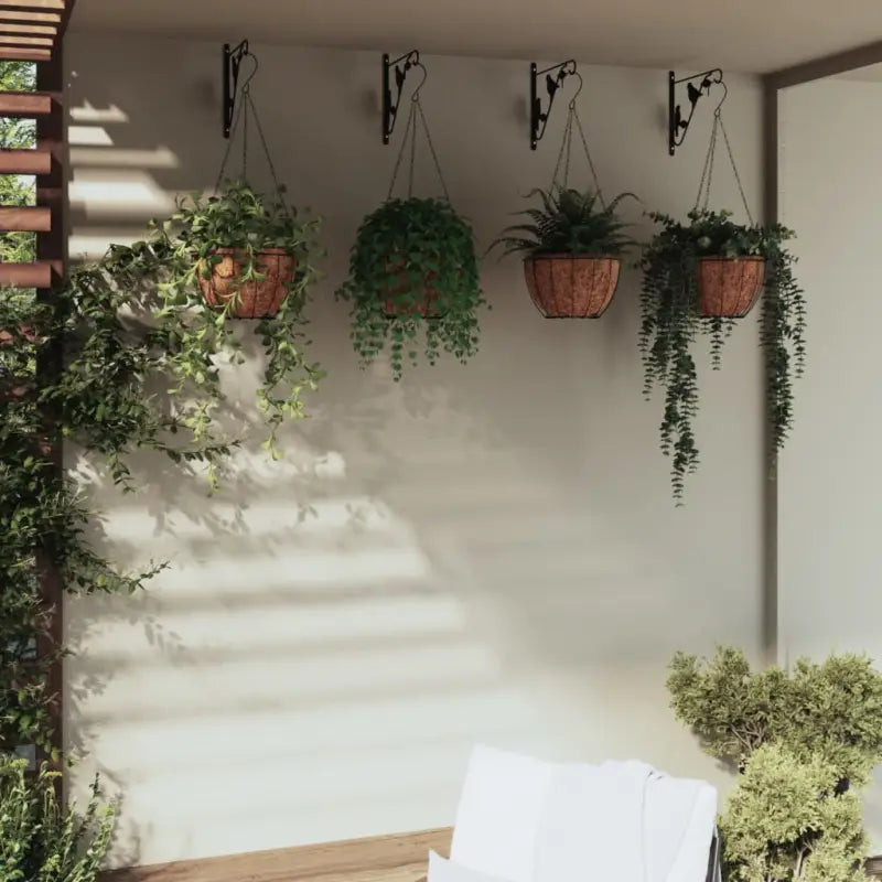 Hangende plantenbakken van gepoedercoated staal voor elegance en duurzaamheid - Plantenkooien & -steunen