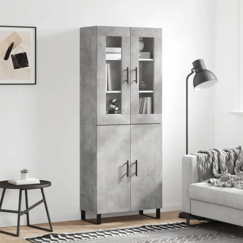 Hoge kast in grijs sonoma van bewerkt hout met unieke charme - Betongrijs / 1 / 2 deuren - Dressoirs & buffetkasten