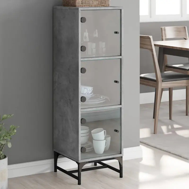 Hoge kast met glazen deuren voor een trendy en duurzame uitstraling - Dressoirs & buffetkasten