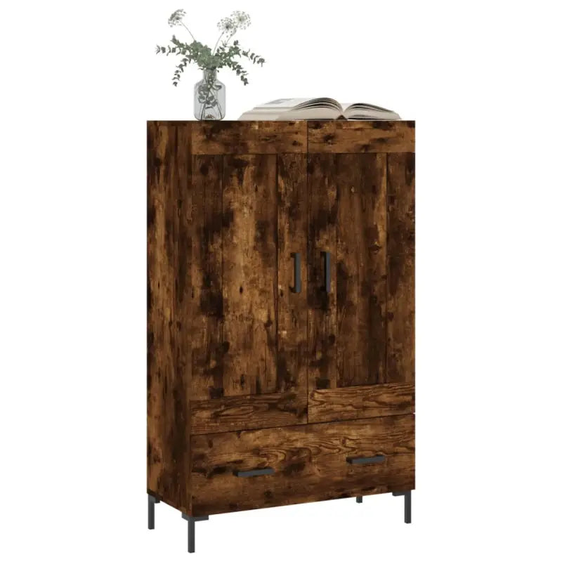 Hoge kast van bewerkt hout met duurzame en unieke charme - Dressoirs & buffetkasten
