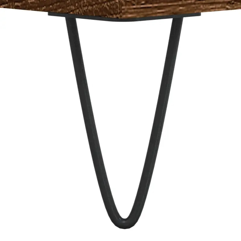 Hoge kast van bewerkt hout met moderne charme en duurzaamheid - Dressoirs & buffetkasten