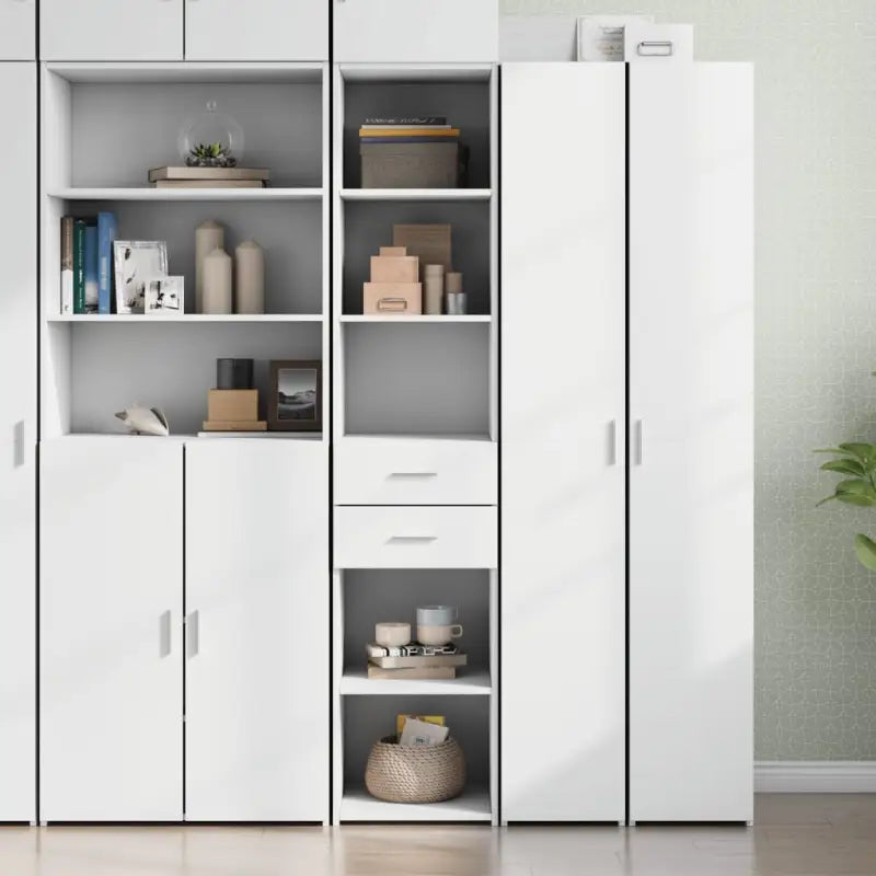 Hoge kast van bewerkt hout voor een klassieke en praktische inrichting - Wit / 1 - Dressoirs & buffetkasten