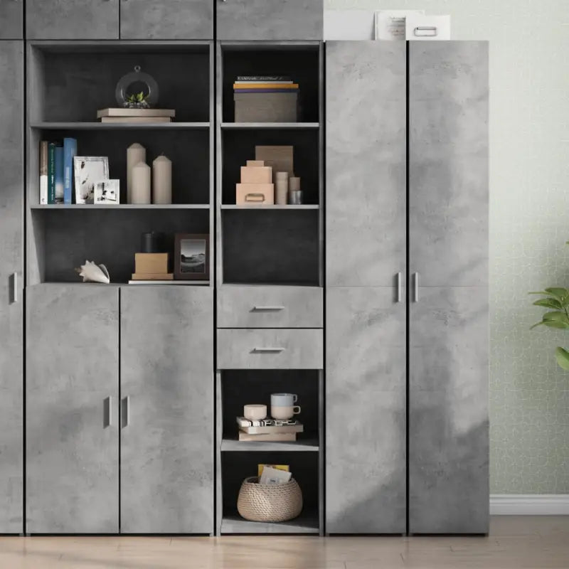 Hoge kast van bewerkt hout voor een klassieke en praktische inrichting - Betongrijs / 1 - Dressoirs & buffetkasten