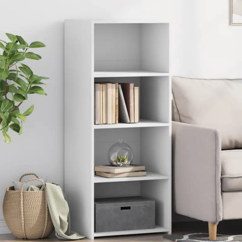 Hoge kast van bewerkt hout voor een stijlvolle inrichting - Dressoirs & buffetkasten