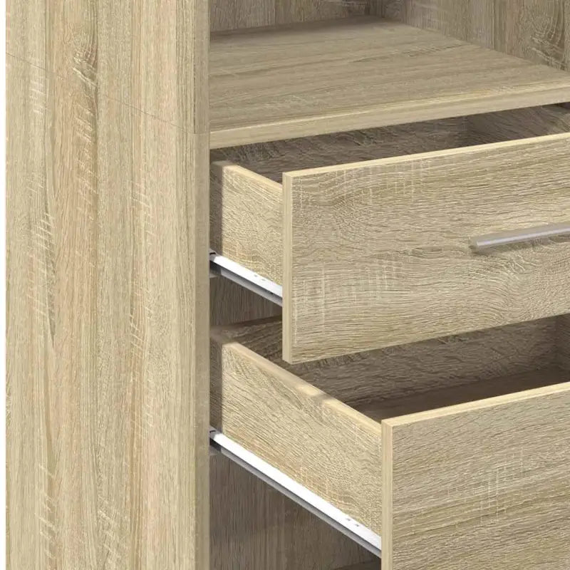 Hoge kast van bewerkt hout voor een stijlvolle woonruimte - Dressoirs & buffetkasten