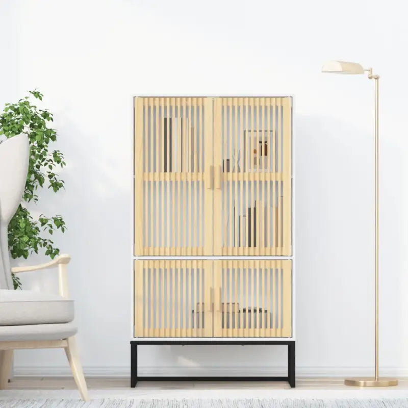 Hoge kast van bewerkt hout voor een uniek bestaande interieur - Wit / 1 - Opbergkasten & lockerkasten