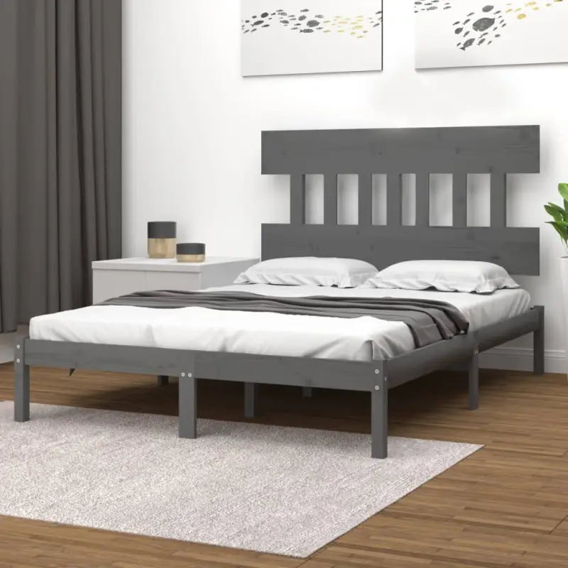 Houten bedframe met massief grenenhout en tijdloos ontwerp - Grijs / 135 x 190 cm - Bedden & bedframes