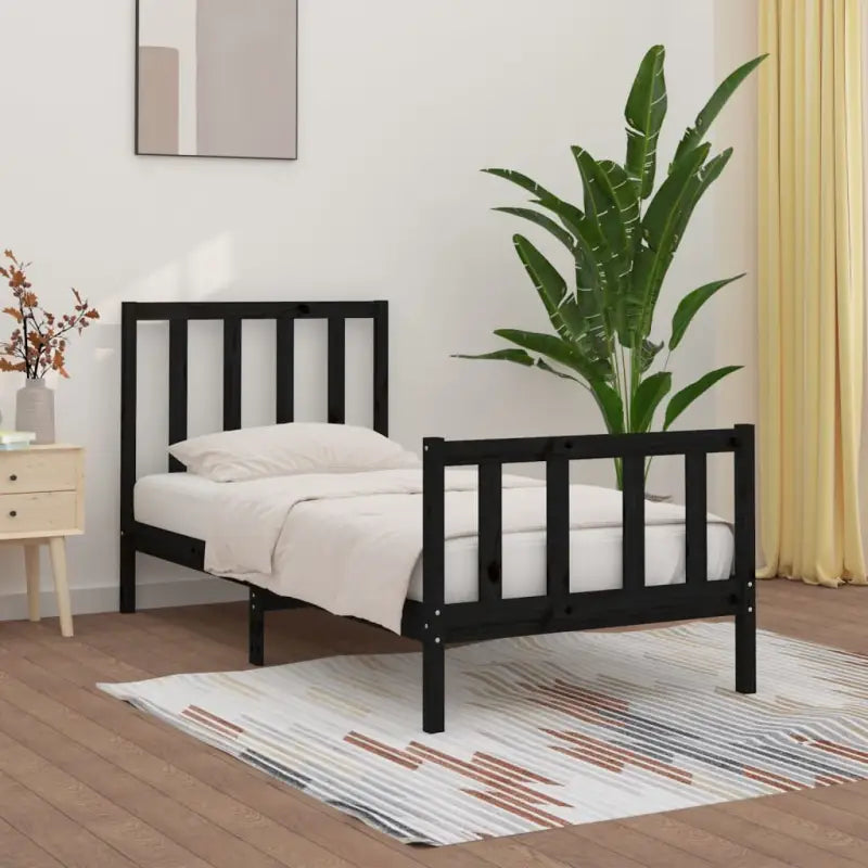 Houten bedframe met tijdloos ontwerp in massief grenenhout - Bedden & bedframes