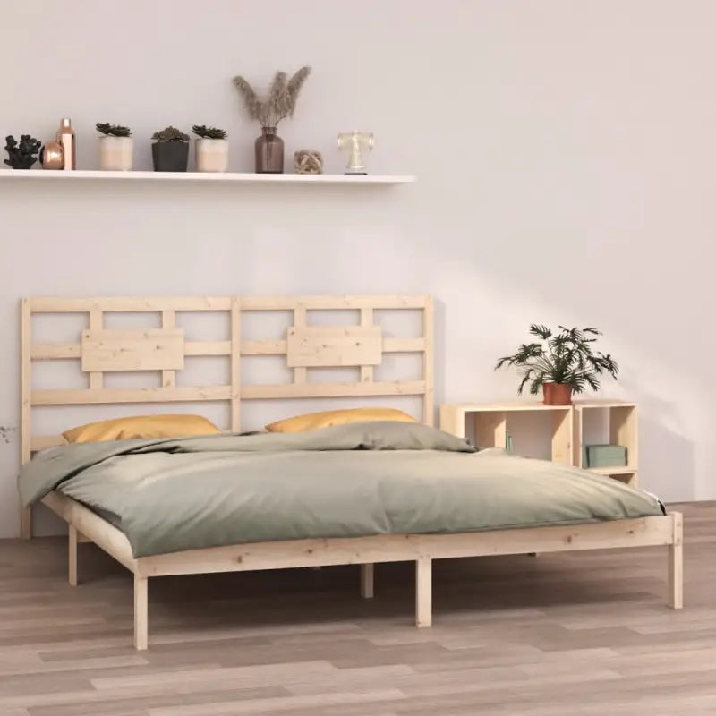 Houten bedframe met tijdloos ontwerp van massief grenenhout - Naturel / 180 x 200 cm - Bedden & bedframes