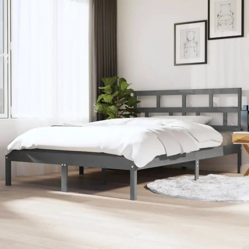 Houten Bedframe van Massief Grenenhout met Levering Bevat - Grijs / 135 x 190 cm - Bedden & bedframes