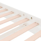 Houten bedframe van massief grenenhout voor een goede nachtrust - Bedden & bedframes