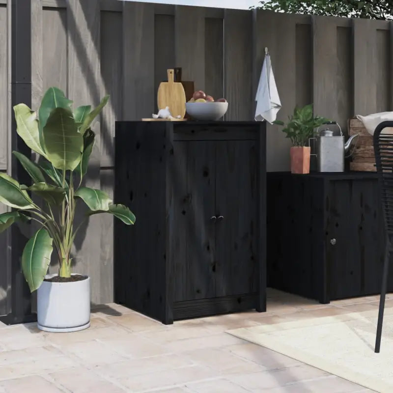 Houten kastdeuren voor buiten met massief grenenhout en metalen knoppen - Zwart grenenhout / 1 - Kastdeuren