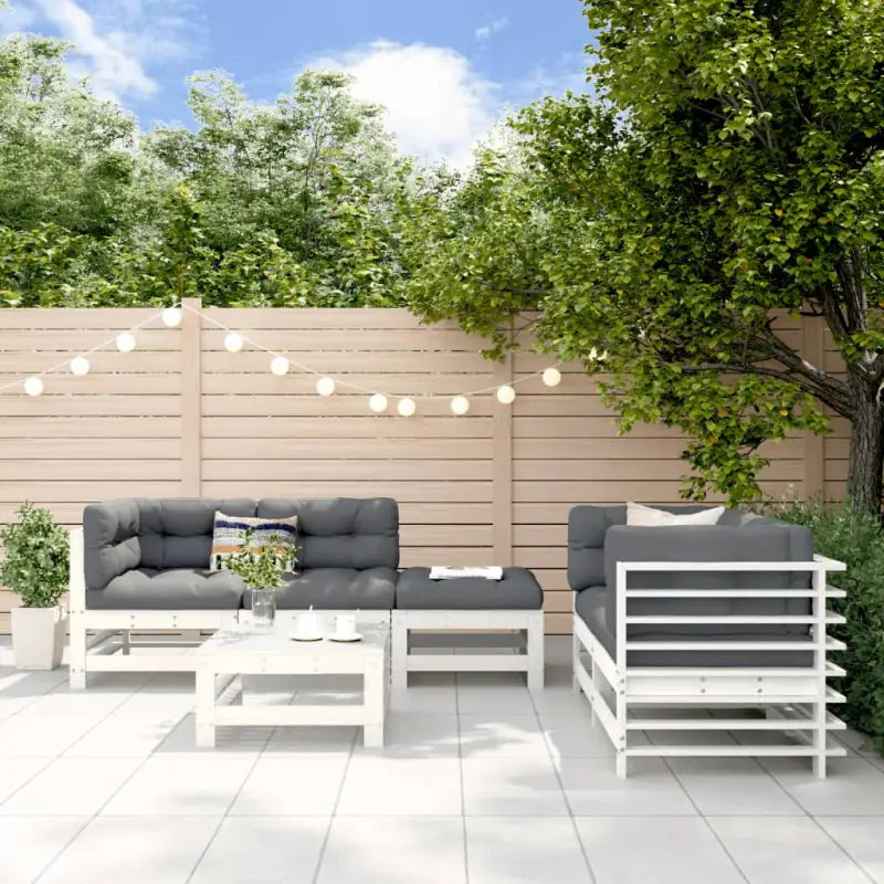 Houten loungeset van massief grenenhout met voetenbank en salontafel - Tuinsets
