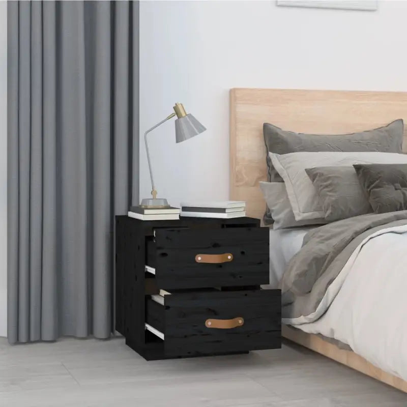 Houten nachtkastje van massief grenenhout voor elke slaapkamer - Nachtkastjes