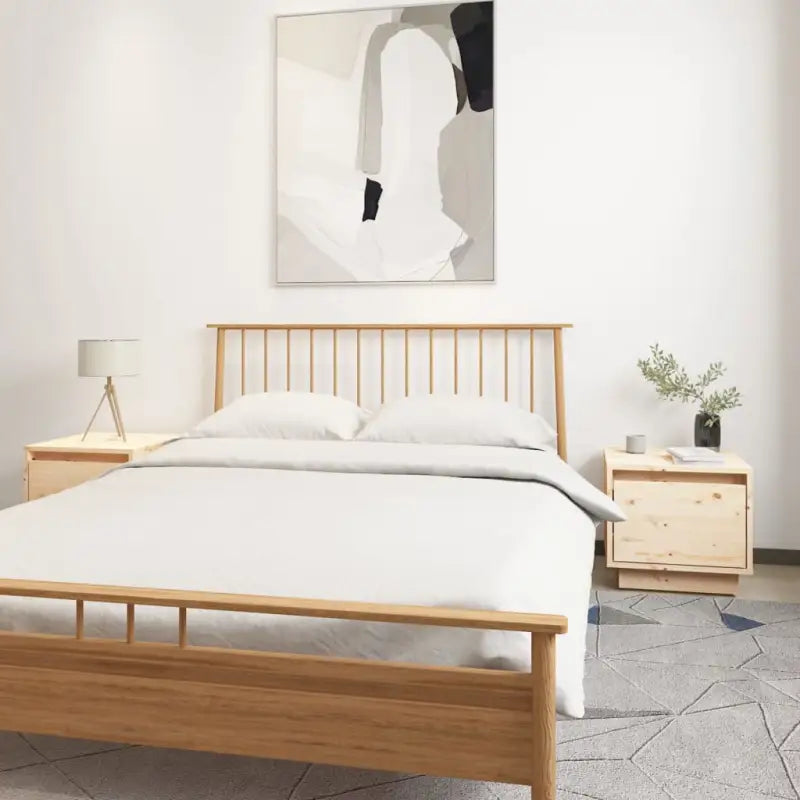 Houten nachtkastjes van massief grenenhout met moderne charme - Nachtkastjes