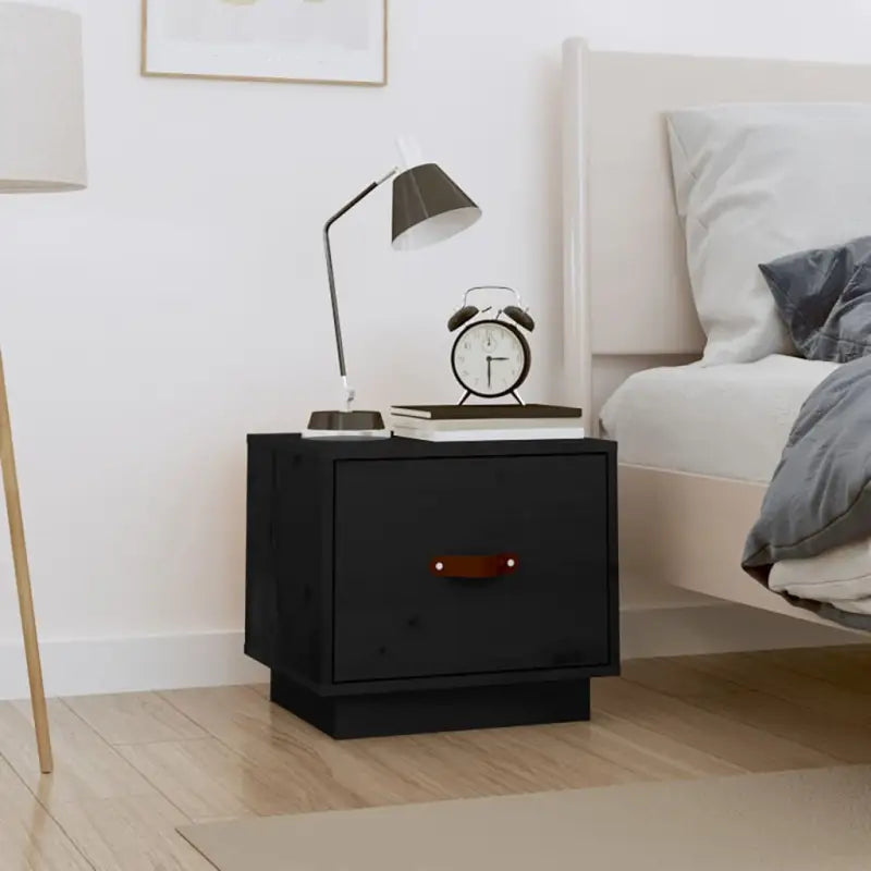Houten nachtkastjes van massief grenenhout voor een elegant interieur - Zwart / 1 - Nachtkastjes