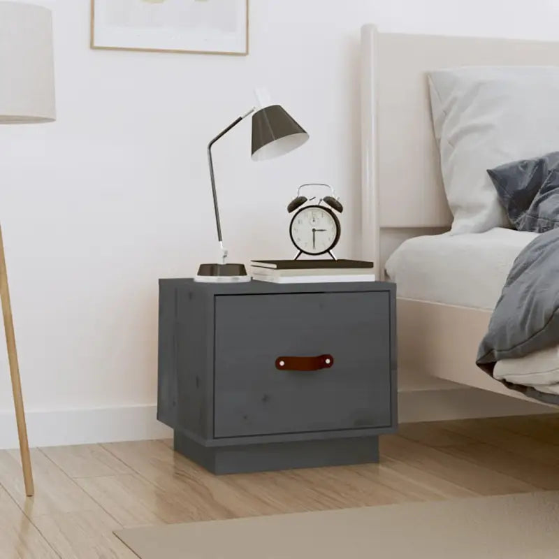 Houten nachtkastjes van massief grenenhout voor een elegant interieur - Grijs / 1 - Nachtkastjes