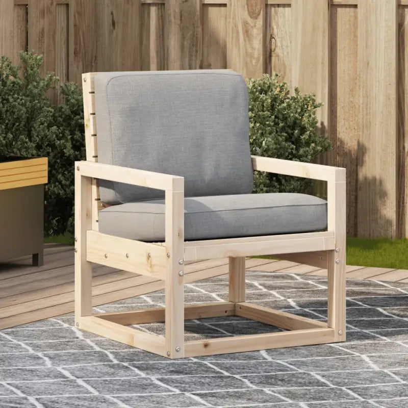 Houten tuinstoel van massief grenenhout voor in de tuin of op het terras - Tuinstoelen