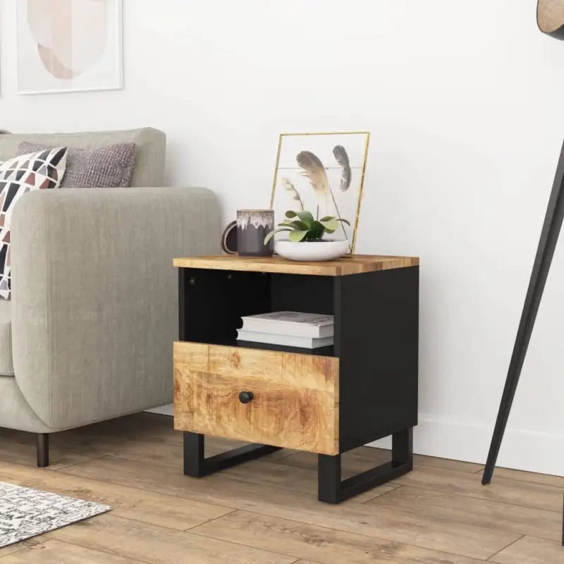 Industrieel nachtkastje van massief mangohout met metalen poten - Nachtkastjes