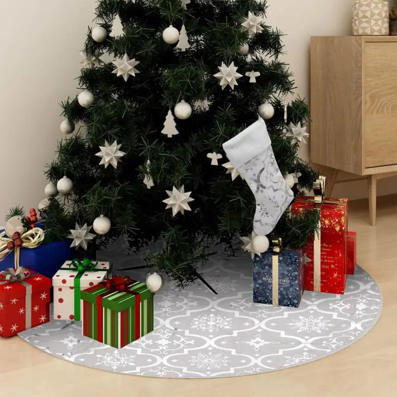 Kerstboomrok met sneeuwpatroon voor een luxe kerstboom uitstraling - Wit / 122 cm / 1 - Kerstboomrokken