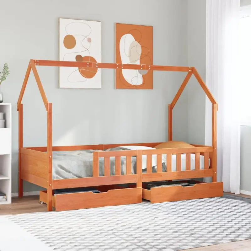 Kinderbed met huisje in massief grenenhout en open dakstructuur - Wasbruin / 90 x 190 cm - Bedden & bedframes