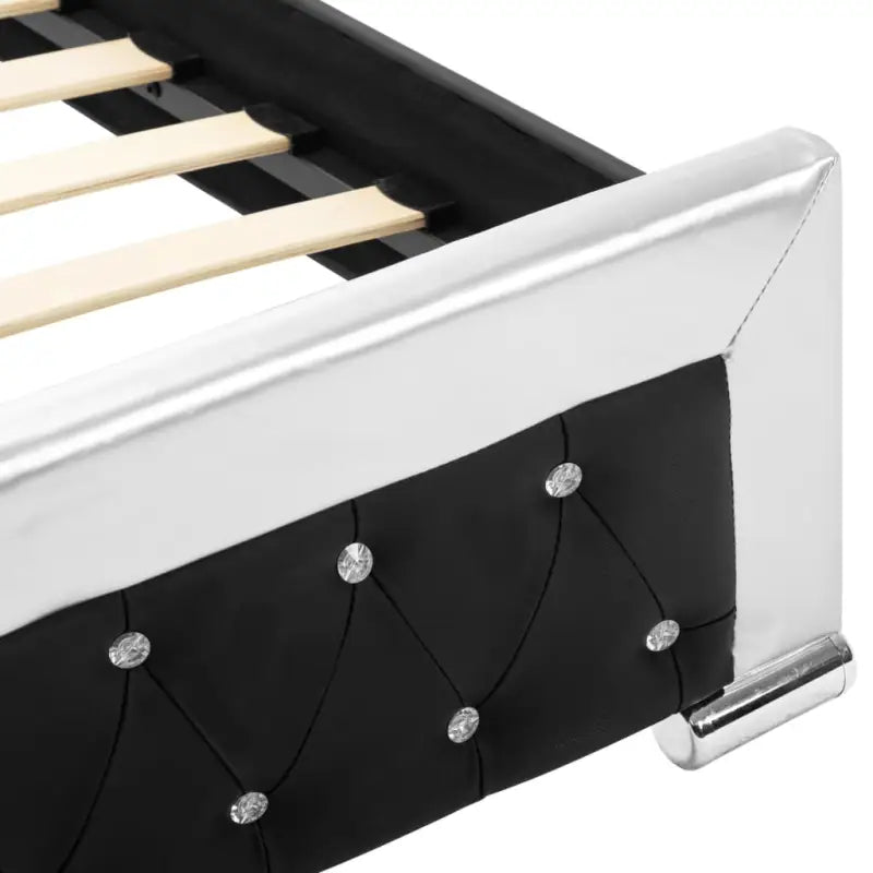 Klassiek bedframe met elegante charme voor jouw slaapkamer - Zwart / 160 x 200 cm - Bedden & bedframes