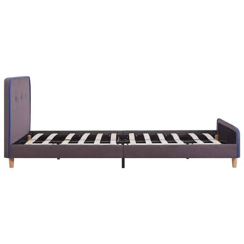 Klassiek bedframe met houten poten voor elegante slaapkamerstijl - Bedden & bedframes