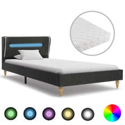 Klassiek bedframe met LED-verlichting en massief houten poten - Bedden & bedframes