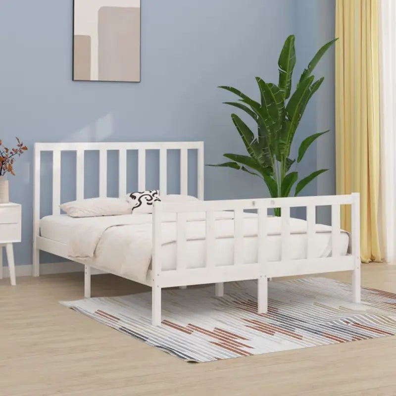 Klassiek bedframe met massief grenenhout en multiplex lattenbodem - Bedden & bedframes