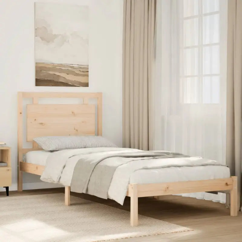 Klassiek bedframe met multiplex lattenbodem en massief grenenhout - Bedden & bedframes