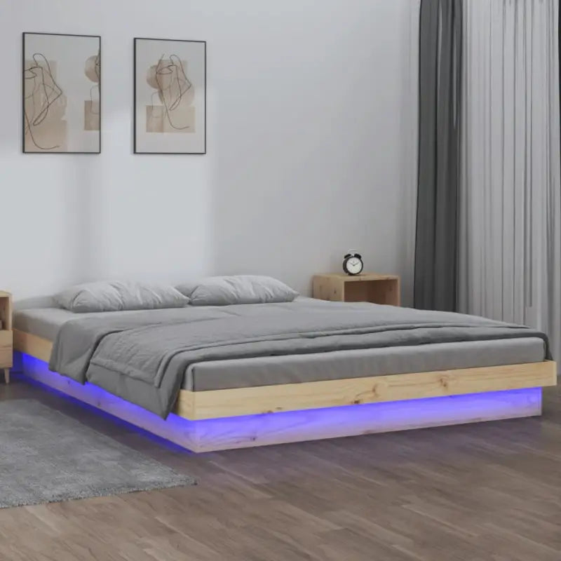 Klassiek bedframe van massief grenenhout met kleurrijke LED’s - Naturel / 140 x 190 cm - Bedden & bedframes