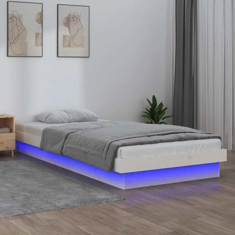 Klassiek bedframe van massief grenenhout met kleurrijke LED’s - Wit / 75 x 190 cm - Bedden & bedframes