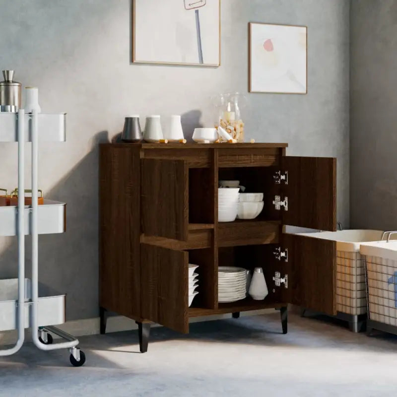 Klassiek dressoir van bewerkt hout met tijdloze uitstraling - Dressoirs & buffetkasten