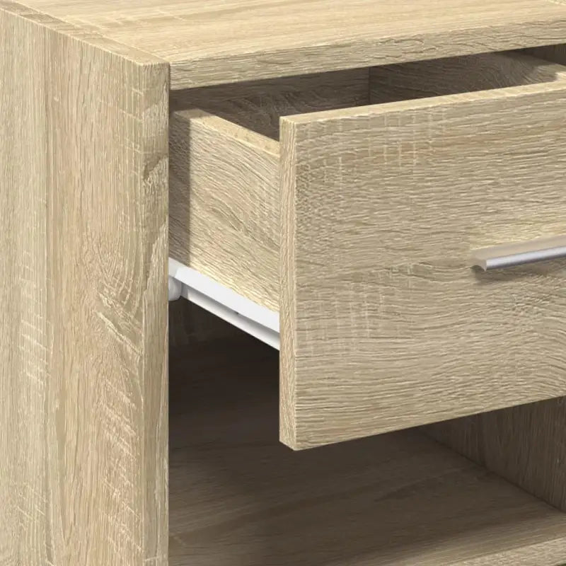Klassiek dressoir van bewerkt hout voor een stoere uitstraling - Dressoirs & buffetkasten