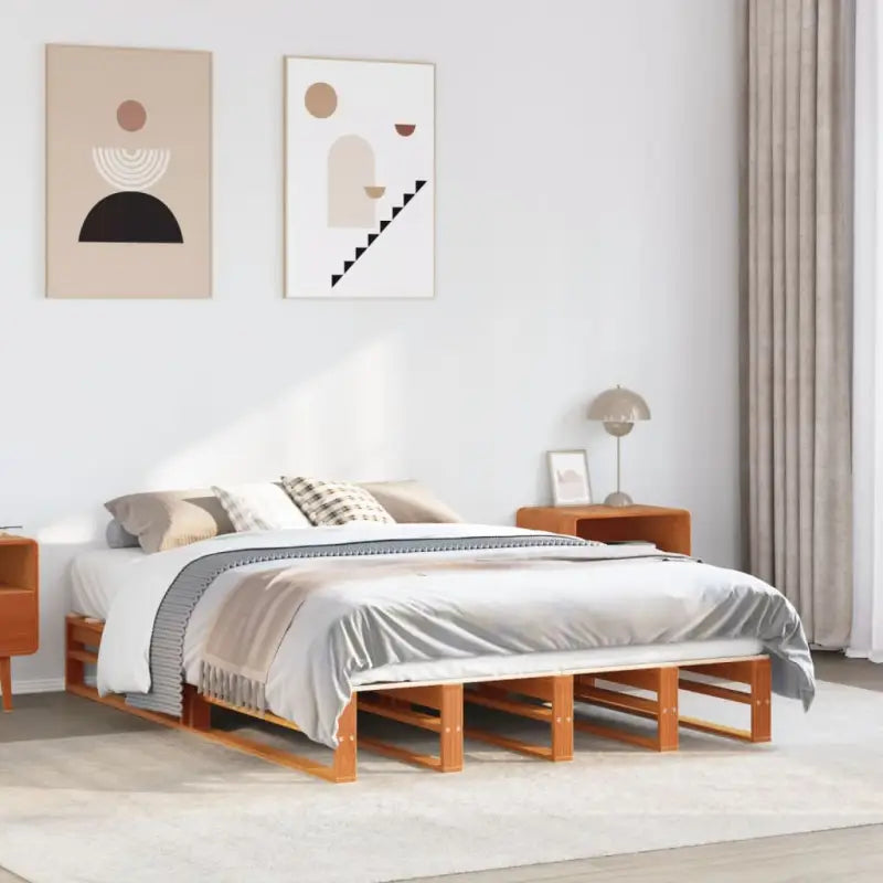 Klassiek houten bed met massief grenenhout voor een moderne slaapkamer - Wasbruin / 140 x 200 cm - Bedden & bedframes
