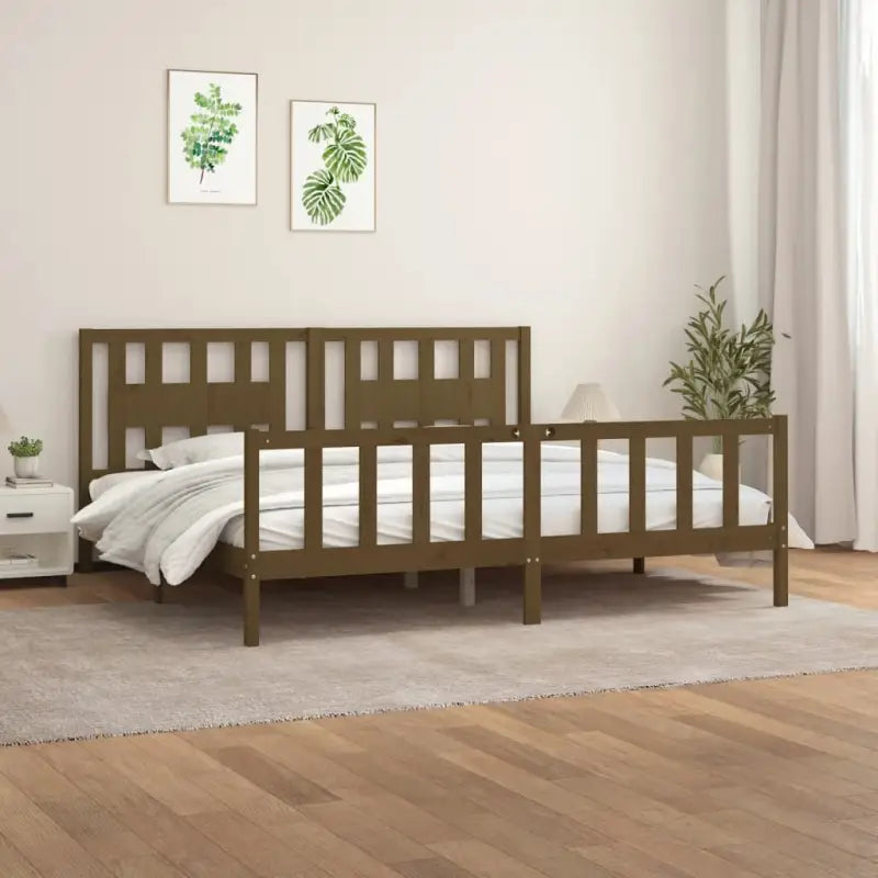 Klassiek houten bedframe van massief grenenhout voor rust en comfort - Honingbruin / 200 x 200 cm - Bedden & bedframes