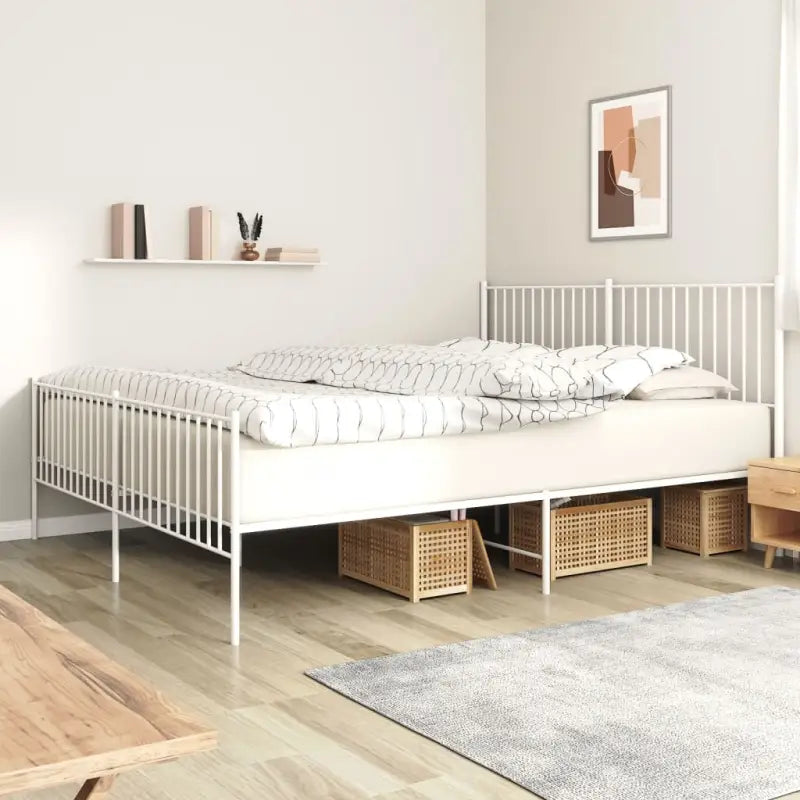 Klassiek metalen bedframe met extra opbergruimte en metalen latten - Wit / 180 x 200 cm / met hoofdbord & voetbord