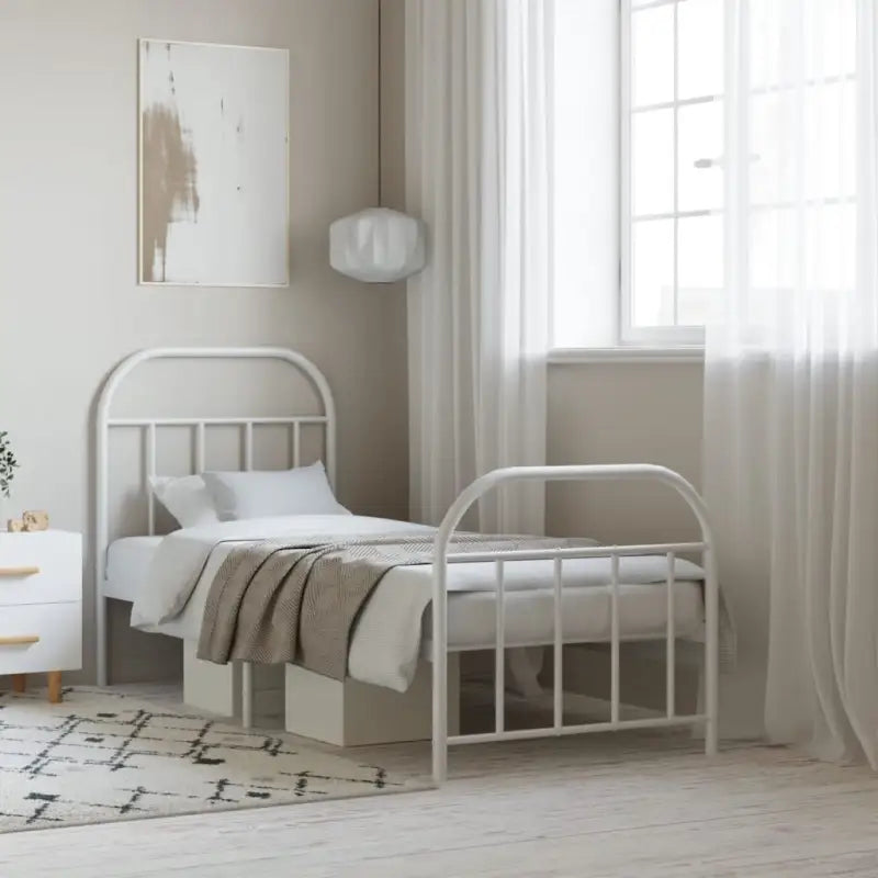 Klassiek metalen bedframe met extra opbergruimte en metalen latten - Wit / 75 x 190 cm / met hoofdbord & voetbord