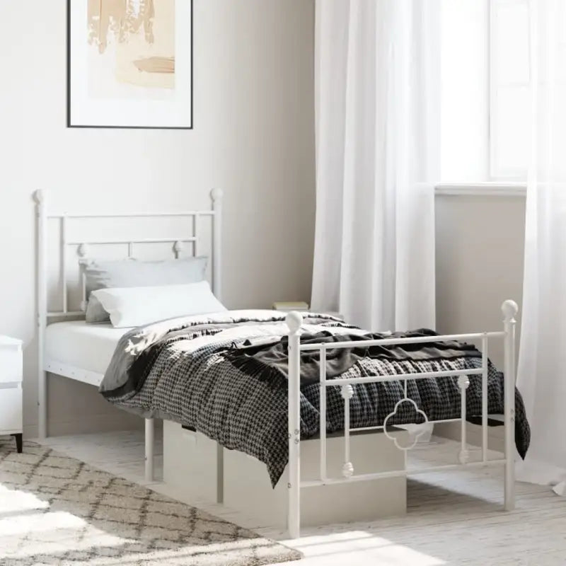Klassiek metalen bedframe met extra opbergruimte en metalen latten - Wit / 80 x 200 cm / met hoofdbord & voetbord