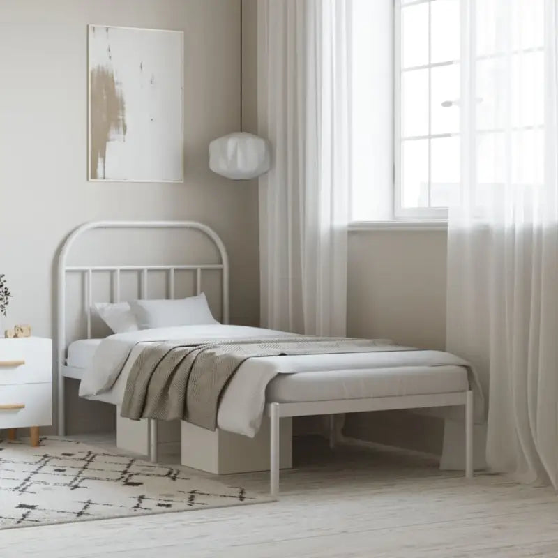 Klassiek metalen bedframe met extra opbergruimte en metalen latten - Wit / 90 x 200 cm / met hoofdbord - Bedden &