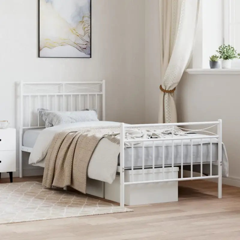 Klassiek metalen bedframe met extra opbergruimte en metalen latten - Wit / 90 x 200 cm / met hoofdbord & voetbord