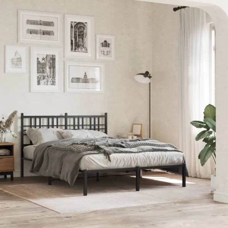 Klassiek metalen bedframe met extra opbergruimte en metalen latten - Zwart / 120 x 190 cm / met hoofdbord - Bedden &