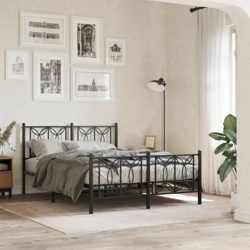 Klassiek metalen latten bedframe met extra opbergruimte - Zwart / 140 x 200 cm / met hoofdbord & voetbord - Bedden &