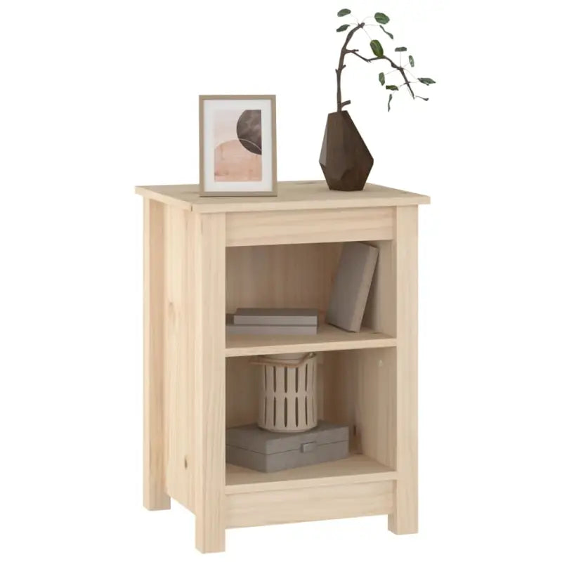 Klassiek nachtkastje van massief grenenhout met elegant ontwerp - Nachtkastjes