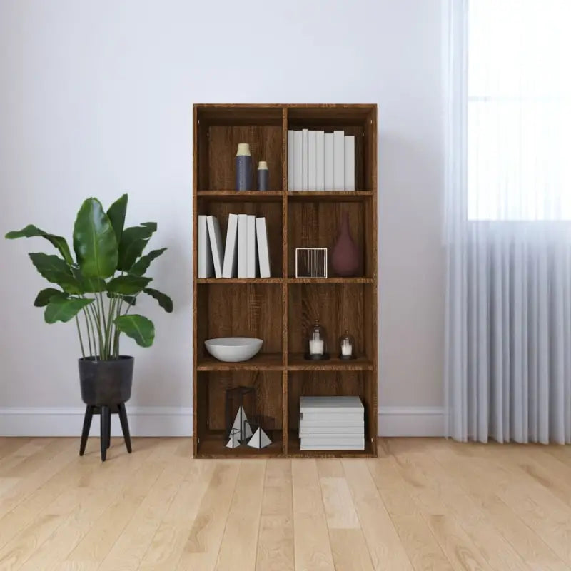 Klassieke boekenkast in bewerkt hout met strak ontwerp en duurzaamheid - Boekenkasten