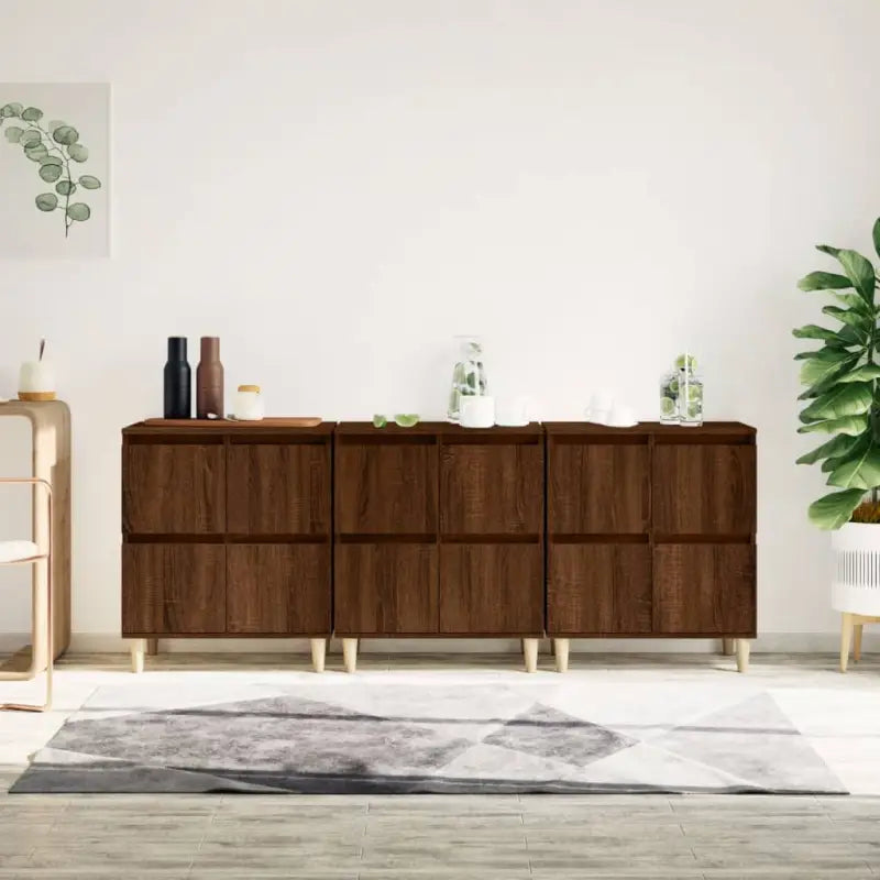 Klassieke dressoirs van bewerkt hout met tijdloze uitstraling - bruin eikenkleur / 3 - Dressoirs & buffetkasten