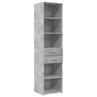 Klassieke hoge kast van bewerkt hout voor een stijlvolle keuken of woonkamer - Dressoirs & buffetkasten